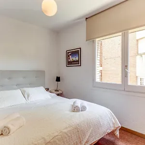 Isabella's House 3*, Barcelona Spanien